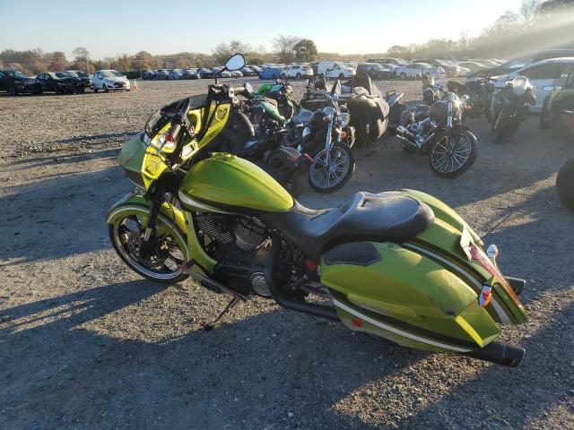5VPYW36N0F3040061 - 2015 VICTORY MOTORCYCLES MAGNUM GREEN photo 3