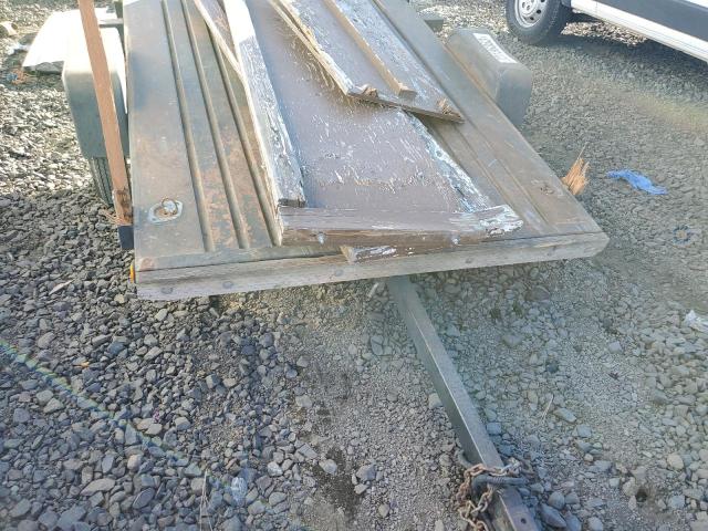 5DZBK0813YE000787 - 2000 UTILITY TRAILER შავი ფოტო 5