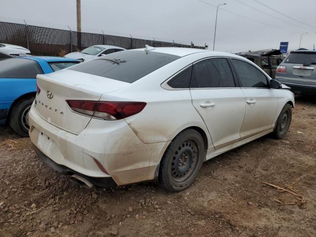 5NPE24AF3KH811422 - 2019 HYUNDAI SONATA SE WHITE photo 3