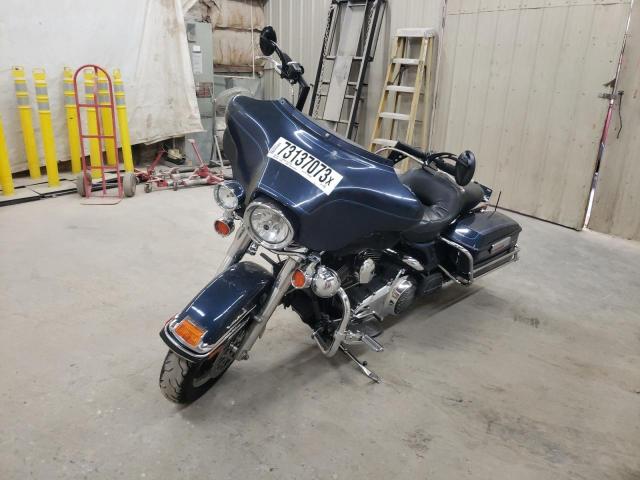 1HD1FC4108Y672613 - 2008 HARLEY-DAVIDSON FLHTCUI 蓝色 照片 2