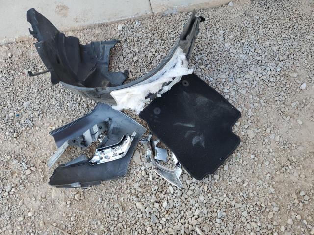 MAJ3S2GE3KC304726 - 2019 FORD ECOSPORT SE SILVER photo 13