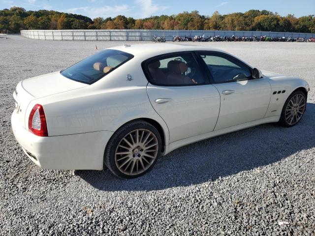 ZAM39JKA8B0059486 - 2011 MASERATI QUATTROPOR S WHITE photo 3