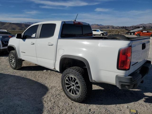 1GCGTEEN8N1328114 - 2022 CHEVROLET COLORADO ZR2 WHITE photo 2