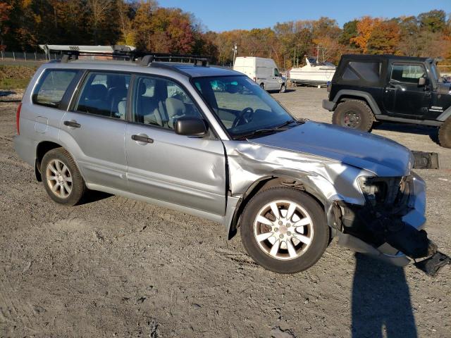 JF1SG656X5H701308 - 2005 SUBARU FORESTER 2.5XS SILVER photo 4