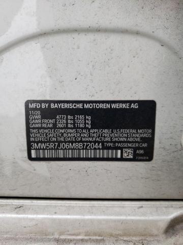 3MW5R7J06M8B72044 - 2021 BMW 330XI WHITE photo 12