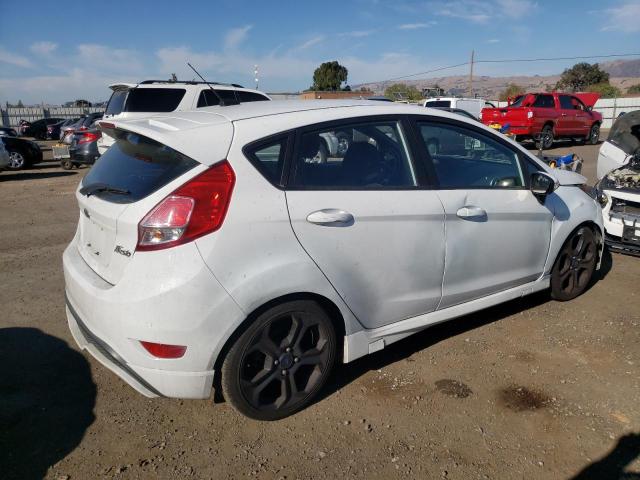 3FADP4GX3FM179136 - 2015 FORD FIESTA ST WHITE photo 3