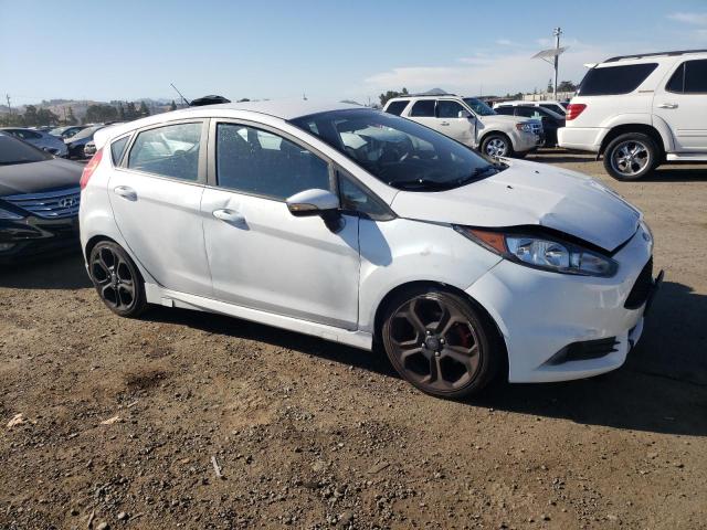 3FADP4GX3FM179136 - 2015 FORD FIESTA ST WHITE photo 4