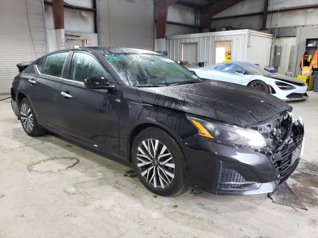 1N4BL4DV2PN370754 - 2023 NISSAN ALTIMA SV BLACK photo 4