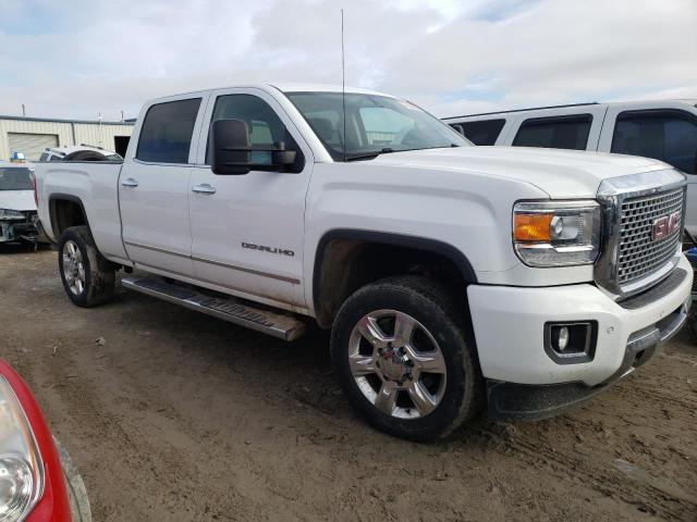 1GT120EG0FF174354 - 2015 GMC SIERRA K2500 DENALI WHITE photo 4