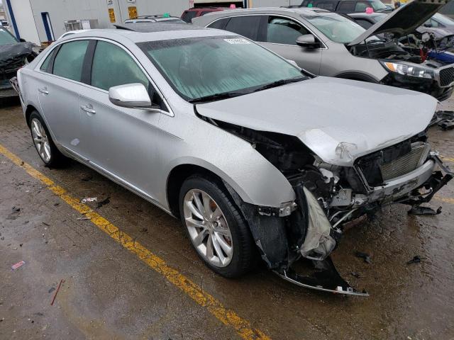 2G61P5S34D9122458 - 2013 CADILLAC XTS LUXURY SILVER photo 4