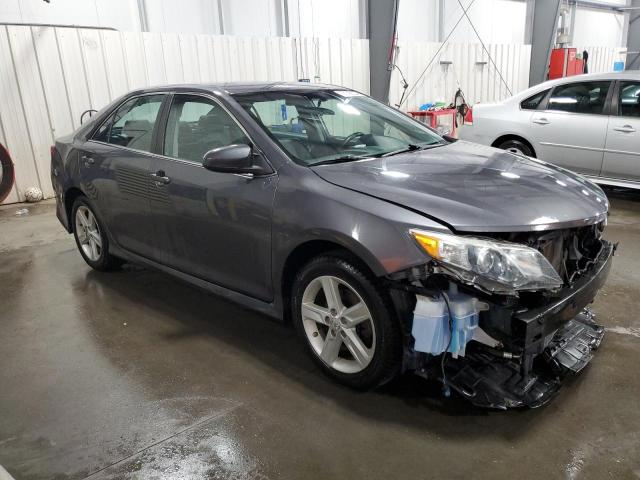 4T1BF1FKXEU772264 - 2014 TOYOTA CAMRY L GRAY photo 4