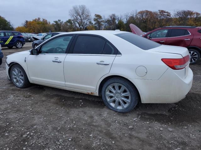 3LNHL2GC9AR643000 - 2010 LINCOLN MKZ WHITE photo 2