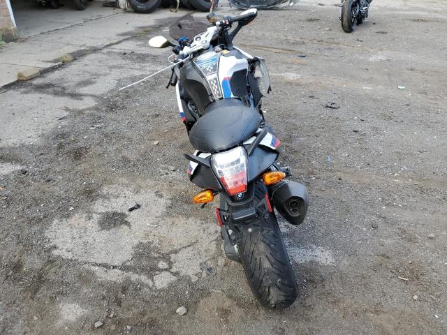 WB1050906FZV95300 - 2015 BMW K1300 S TWO TONE photo 4