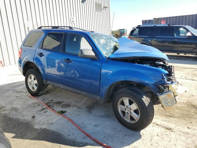 1FMCU9DG2BKB44388 - 2011 FORD ESCAPE XLT BLUE photo 4