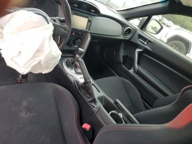 JF1ZNAA11F8704441 - 2015 TOYOTA SCION FR-S 黑色 照片 8