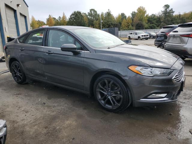 3FA6P0HD8JR240708 - 2018 FORD FUSION SE CHARCOAL photo 4