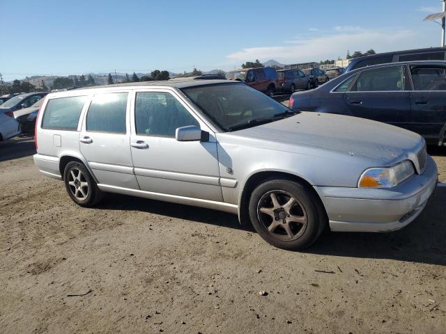 YV1LW56D6Y2635057 - 2000 VOLVO V70 GLT SILVER photo 4