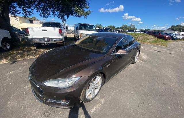 5YJSA1DG5DFP03538 - 2013 TESLA MODEL S ყავისფერი ფოტო 2