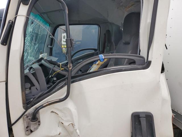 JALE5W167K7303704 - 2019 ISUZU NQR WHITE photo 7