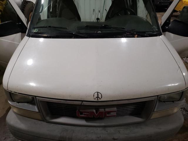 1GTDL19X05B500573 - 2005 GMC SAFARI XT WHITE photo 12