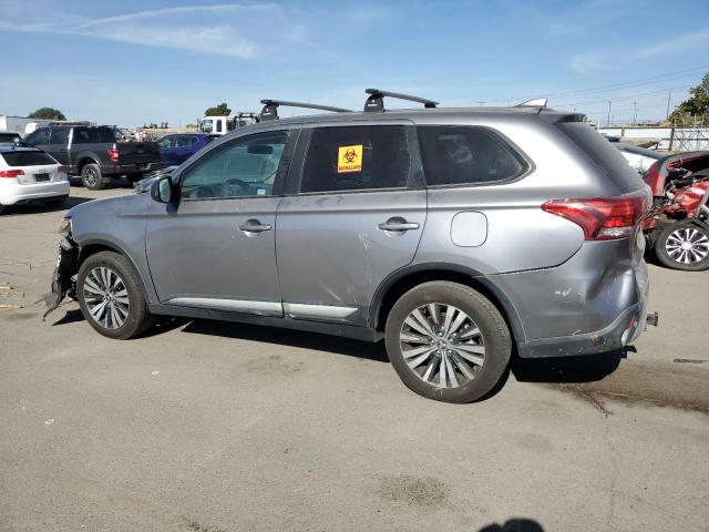 JA4AZ3A30KZ012811 - 2019 MITSUBISHI OUTLANDER SE SILVER photo 2