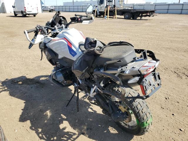 WB10M0303N6G16246 - 2022 BMW R 1250 GS 白色 照片 3