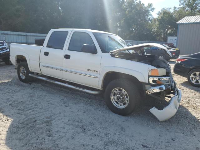 1GTGK23U34F187045 - 2004 GMC SIERRA K2500 CREW CAB WHITE photo 4