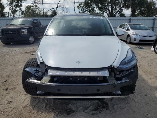 7SAYGAEE5PF603999 - 2023 TESLA MODEL Y WHITE photo 5