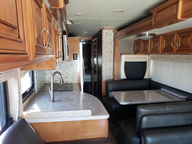 4UZACHCY6HCJD0118 - 2017 FREIGHTLINER CHASSIS XC შავი ფოტო 6