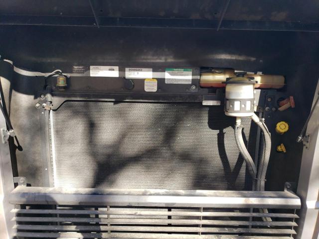 4UZACHCY6HCJD0118 - 2017 FREIGHTLINER CHASSIS XC შავი ფოტო 7