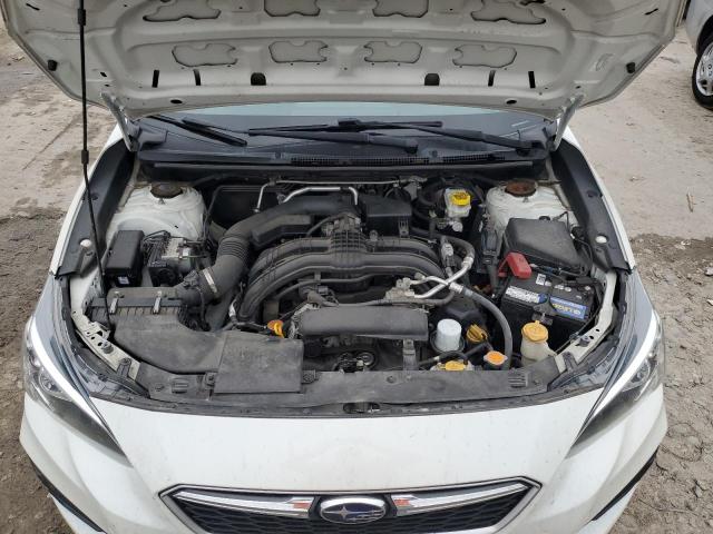 4S3GTAA67J3727697 - 2018 SUBARU IMPREZA WHITE photo 12