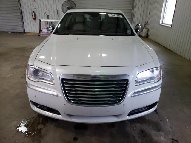 2C3CCAPTXDH527446 - 2013 CHRYSLER 300C LUXURY WHITE photo 5