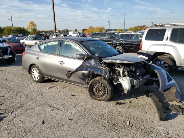 3N1CN7AP4HL892516 - 2017 NISSAN VERSA S GRAY photo 4