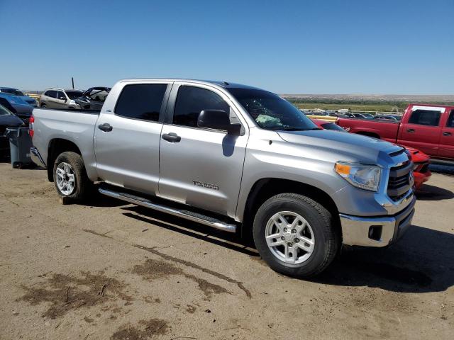 5TFEM5F10EX080681 - 2014 TOYOTA TUNDRA CREWMAX SR5 SILVER photo 4