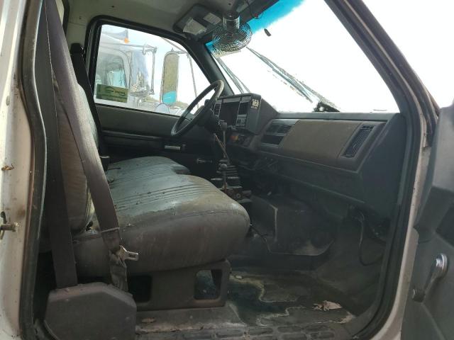 1GDM7H1C8YJ505032 - 2000 GMC C-SERIES C7H042 WHITE photo 5