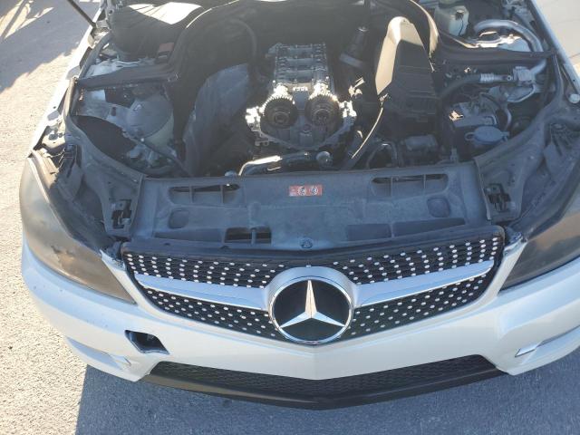 WDDGF4HBXDR285825 - 2013 MERCEDES-BENZ C 250 WHITE photo 11