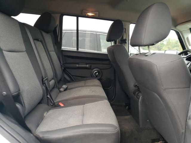 1J4RG4GK6AC128089 - 2010 JEEP COMMANDER SPORT Weiß Foto 11