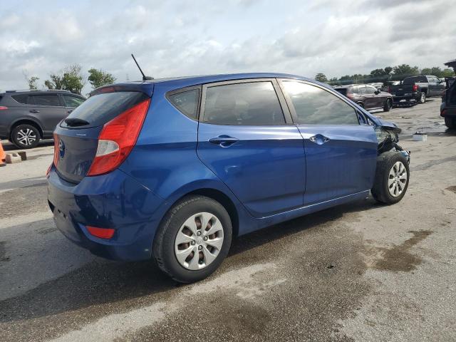 KMHCT5AE7GU251267 - 2016 HYUNDAI ACCENT SE BLUE photo 3