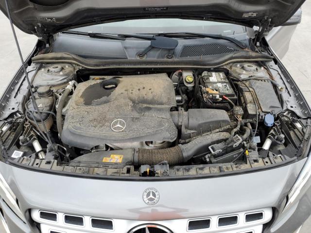 WDCTG4EB2KJ594740 - 2019 MERCEDES-BENZ GLA 250 GRAY photo 12