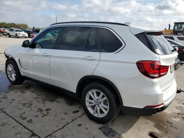 5UXKS4C52F0N09774 - 2015 BMW X5 XDRIVE35D WHITE photo 2