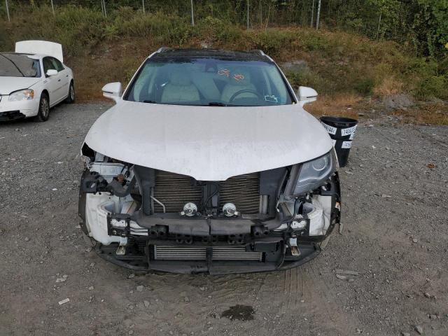 2LMPJ8LP5JBL26301 - 2018 LINCOLN MKX RESERVE Սպիտակ լուսանկար 5