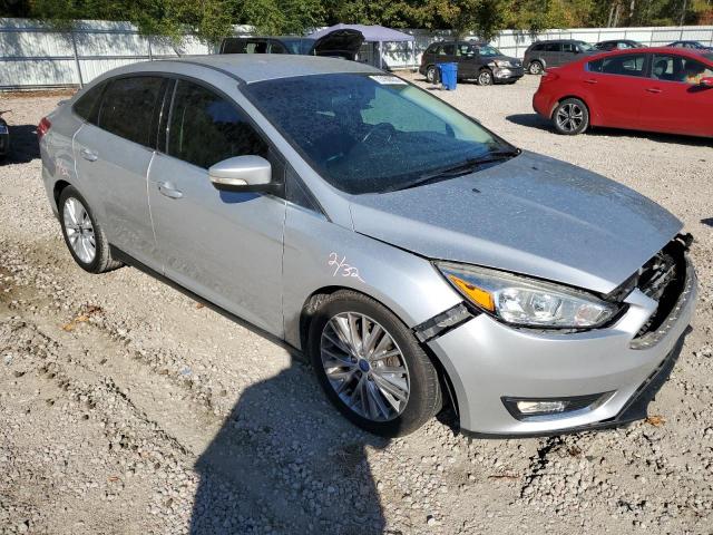 1FADP3J29GL274052 - 2016 FORD FOCUS TITANIUM SILVER photo 4