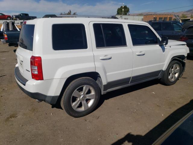 1C4NJPCBXCD523158 - 2012 JEEP PATRIOT LIMITED WHITE photo 3