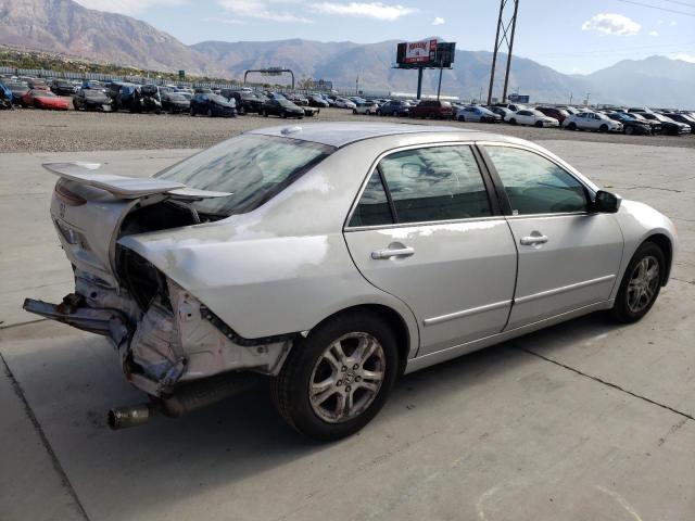 1HGCM56806A042443 - 2006 HONDA ACCORD EX SILVER photo 3