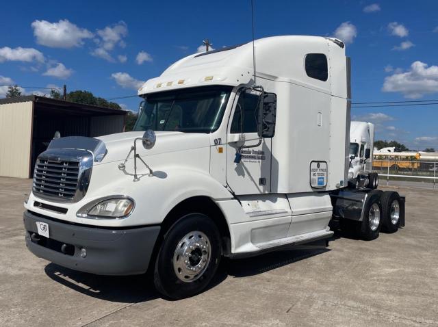 1FUJA6CK87LY29014 - 2007 FREIGHTLINER CONVENTION COLUMBIA WHITE photo 2