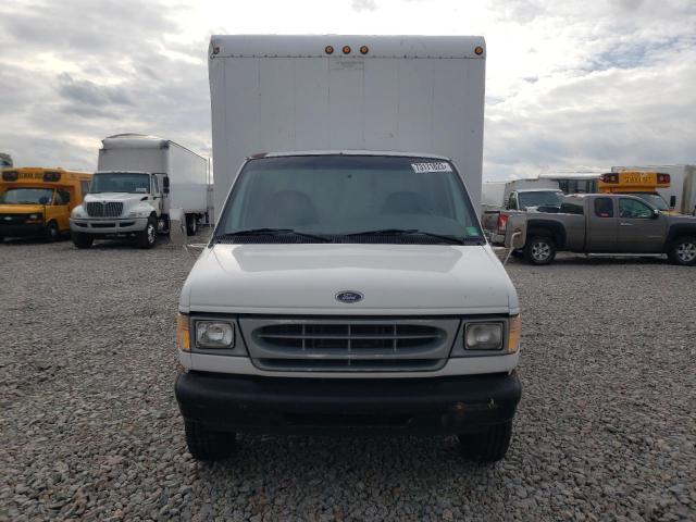 1FDWE35L6YHB56102 - 2000 FORD ECONOLINE E350 SUPER DUTY CUTAWAY VAN WHITE photo 5