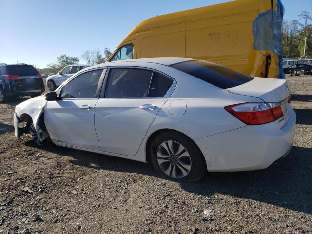 1HGCR2F38DA147507 - 2013 HONDA ACCORD LX WHITE photo 2