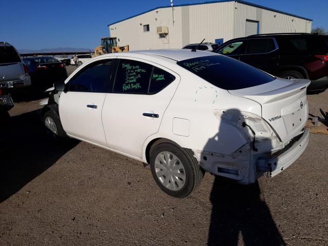 3N1CN7AP6JL851438 - 2018 NISSAN VERSA S WHITE photo 2