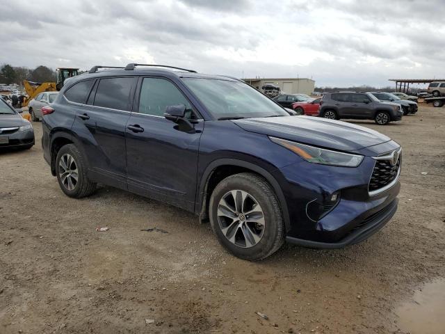 5TDGZRAH7NS546554 - 2022 TOYOTA HIGHLANDER XLE ლურჯი ფოტო 4