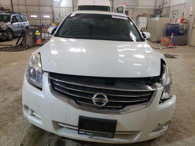 1N4AL2AP2AN464937 - 2010 NISSAN ALTIMA BASE WHITE photo 5